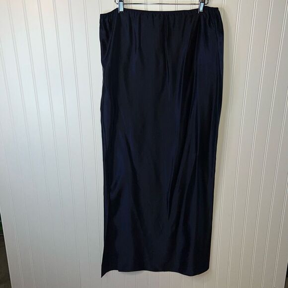 Christyne Forti Silk Skirt Suit Women’s Size 8 Navy Blue Rhinestone / faux Pearl - Picture 7 of 7